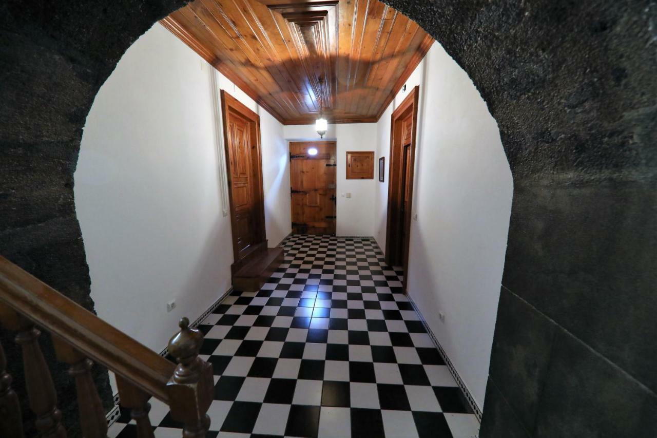 Angra Downtown Flat Apartment Angra do Heroismo Exterior photo